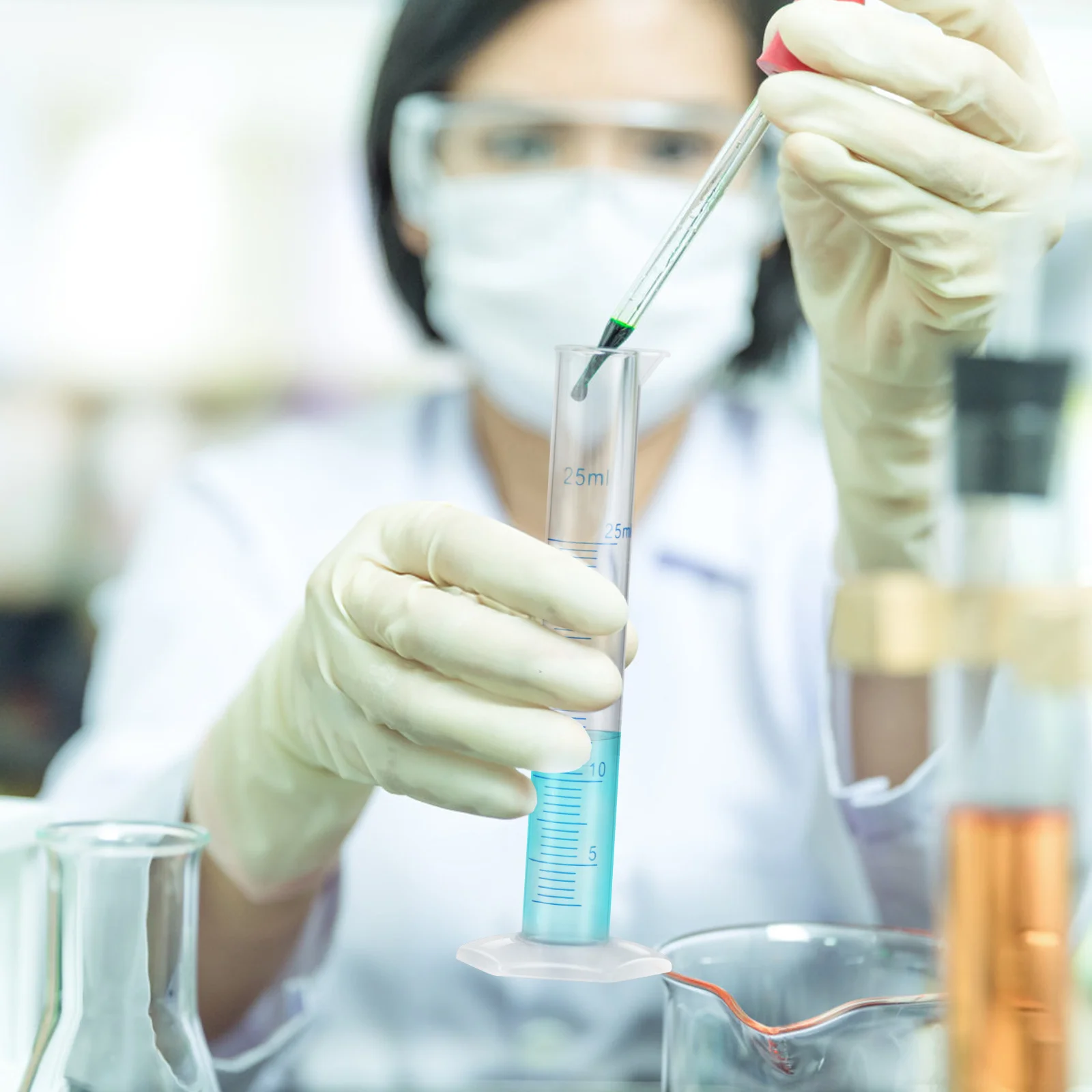 

4Pcs Transparent Measuring Cylinders 10ml 25ml 50ml 100ml Durable Food-Grade Plastic Wide Rim Tapered Spout Stable Base