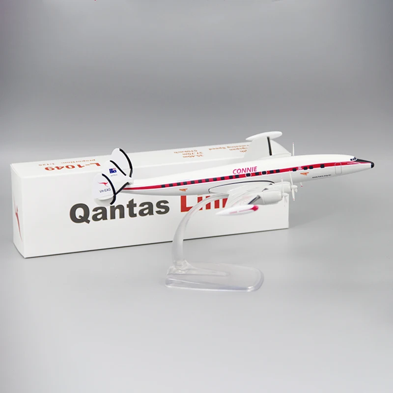 1:125 Scale QANTAS CONNIE Lockheed L1049 L-1049 Airlines ABS Plastic Airplane Model Toy Aircraft Plane Model Toy for Collection