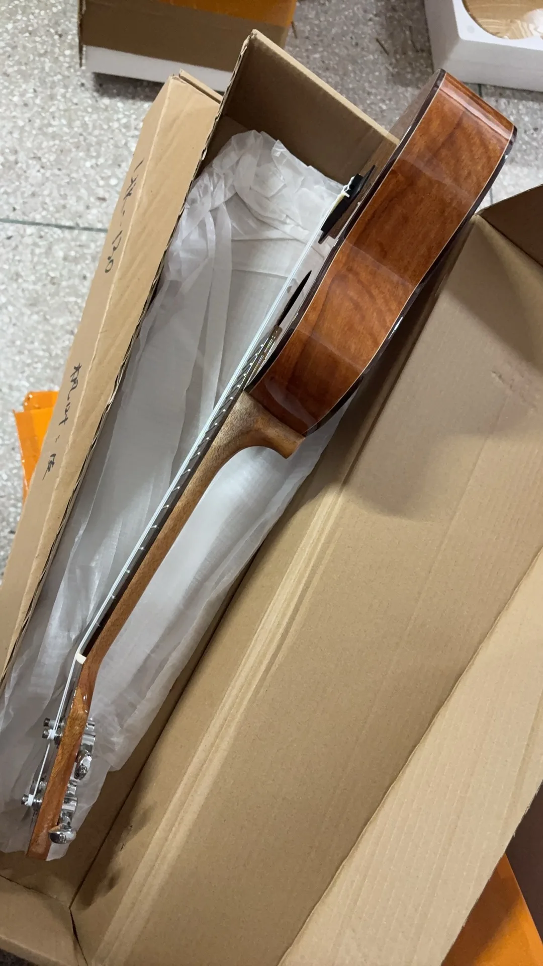 قيثارة صوتية صلبة كاملة مقاس 24 بوصة احترافية مع جسم أكاسيا صلب/جسم أكاسيا صلب، حفلة 24 قيثارة، أرز صلب/شجرة صلبة