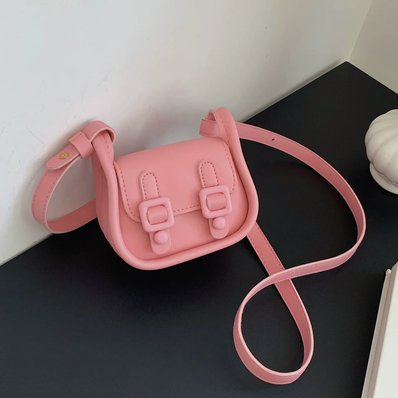 

Women's Mini Small Square Bag Fashion Flip Buckle Shoulder Crossbody Bag Cute Saddle Bag Lipstick Key Storage Bag Casual Satchel