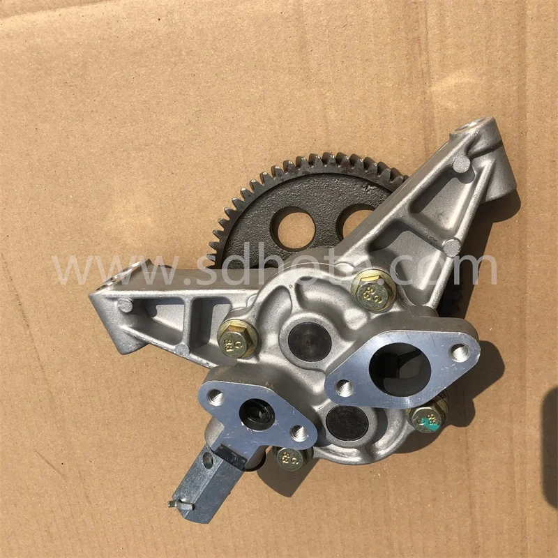 Construction Machinery Engine Parts Oil Pump 6D16 ME034664