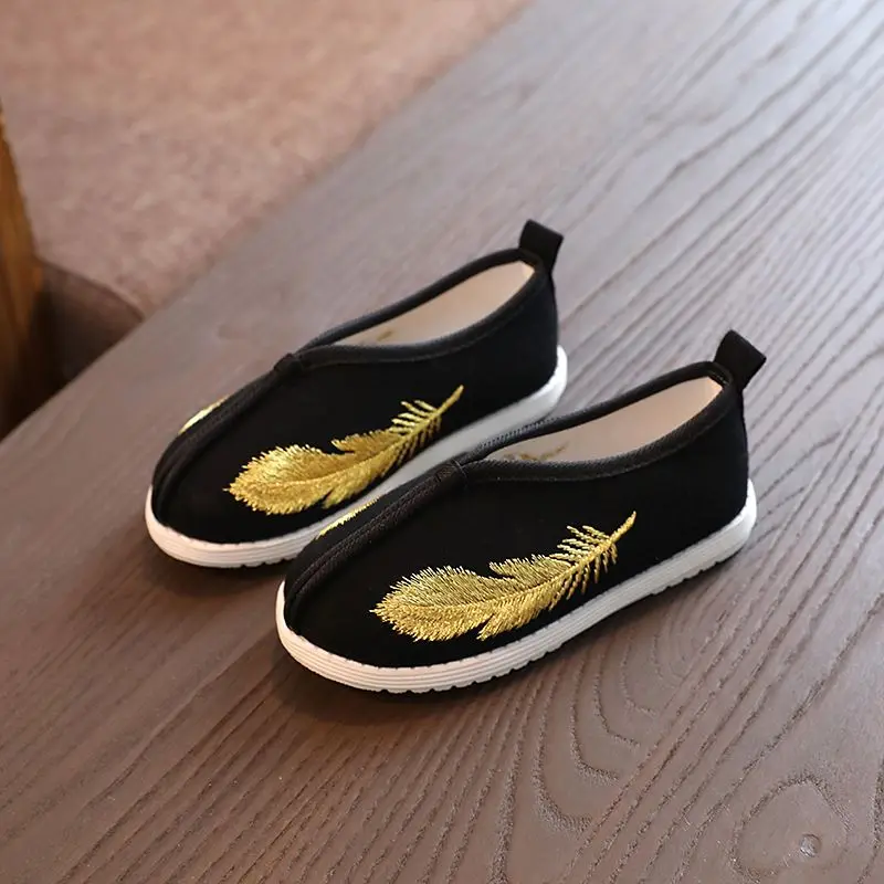 

Old Beijing Handmade Cloth Shoes Boys Kids Embroidered Soft Sole Ethnic Style Chinese Style Hanfu Costume Shoes