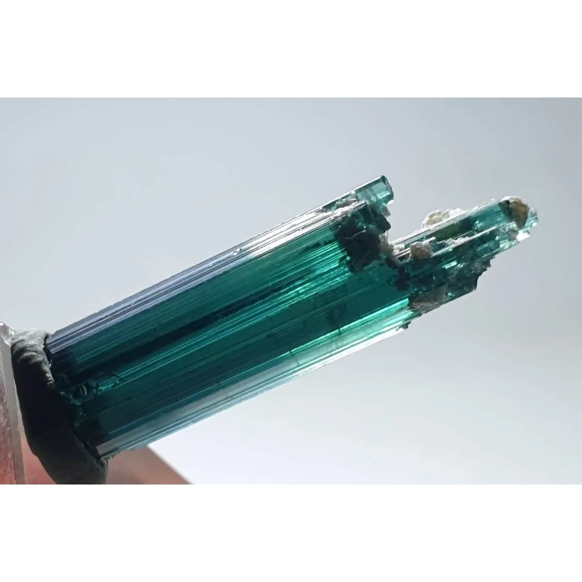 Brazilian Elbaite Crystal Points, 10g 5-15mm Color Mix, Display Case for Craft Projects & Mineral Display