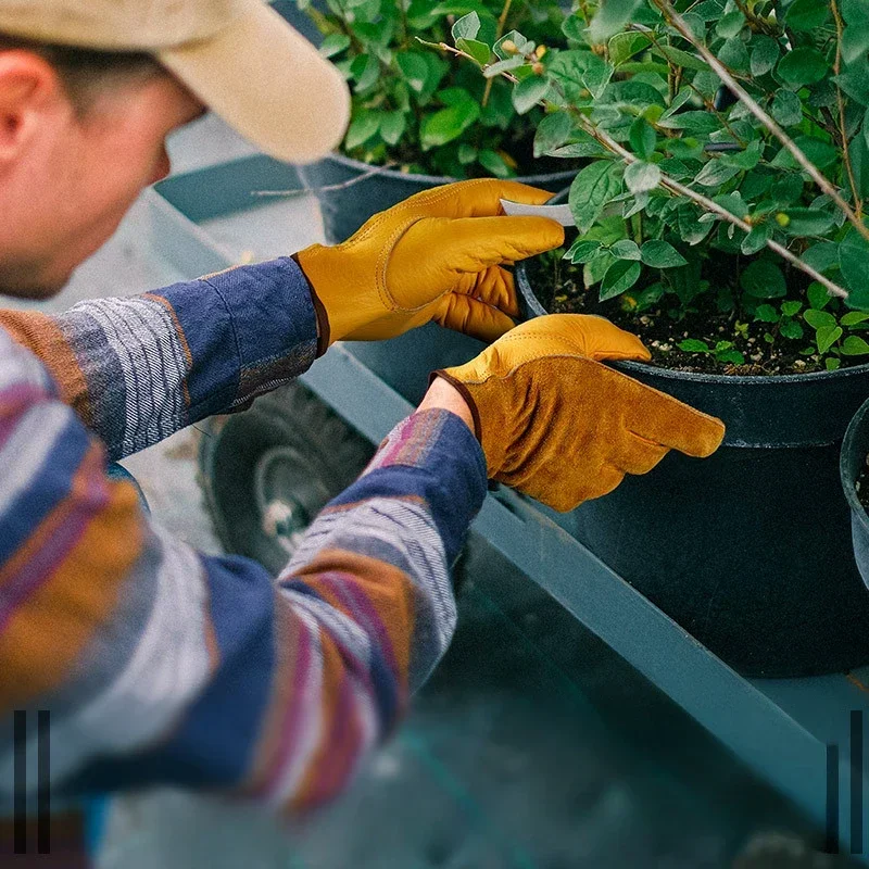 

Fire Resistant Welding Gloves for Welding, Cooking, Baking, Fireplace - Yellow Cowhide Welding Gauntlets, Soldering Accessory