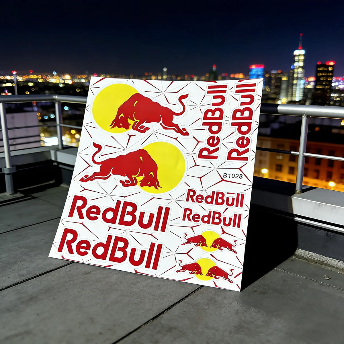 

Red Bull Logo Reflective Motorcycle Sticker For Yamaha Honda Suzuki Kawasaki Helmet Tank Decal