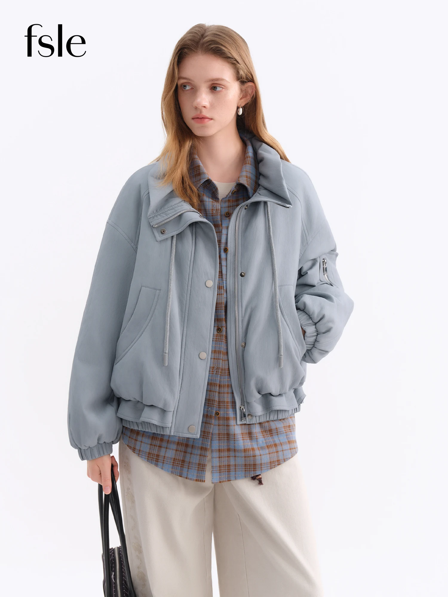 FSLE ソフトグルテンプロテインレザーショートダウンジャケット 2025 冬の新スタイルジャケットライトブルークロップドトップスソリッドルーズレジャー