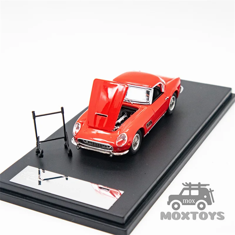 King Model 1:64 250GT California Convertible limited999 Diecast Model Car