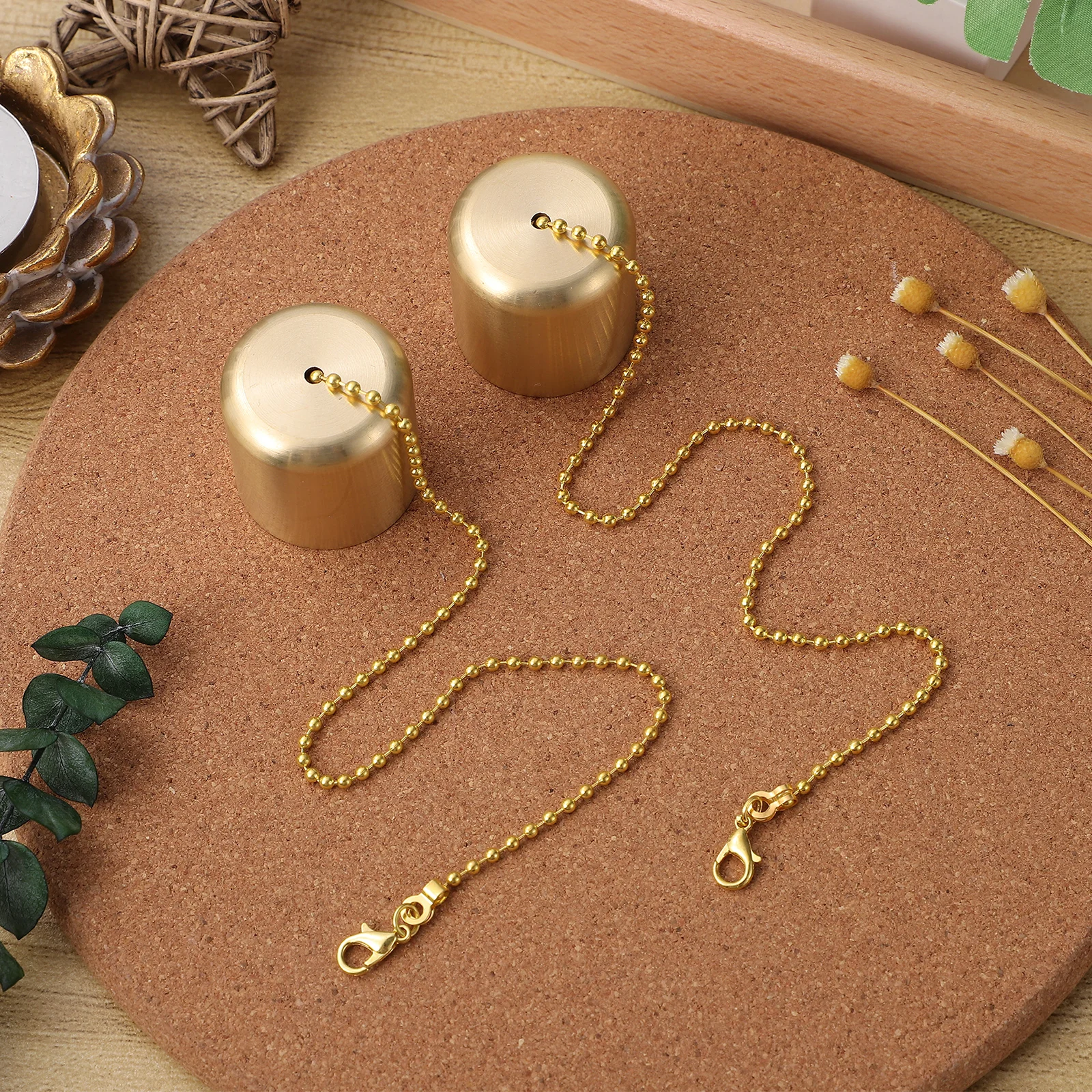 1pcs Brass Snuffer Extinguisher Wick Flame Snuffing Cap With Chain For Oil Lamps Wine Bottles
