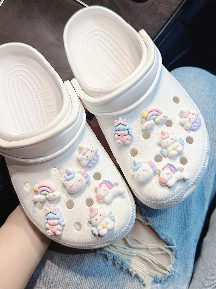 

Rainbow Unicorn Angel Series Lovely Footwear Decoration DIY Beautiful Adornment for Clogs Sandals Fresh Kids Boys Girls Gifts
