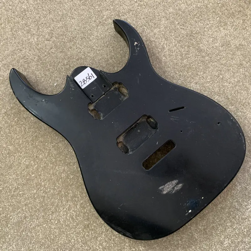 

EB561 Paint and Wood Damages Cracks Unfinished ST Guitar Body for Strato Electric Guitar DIY