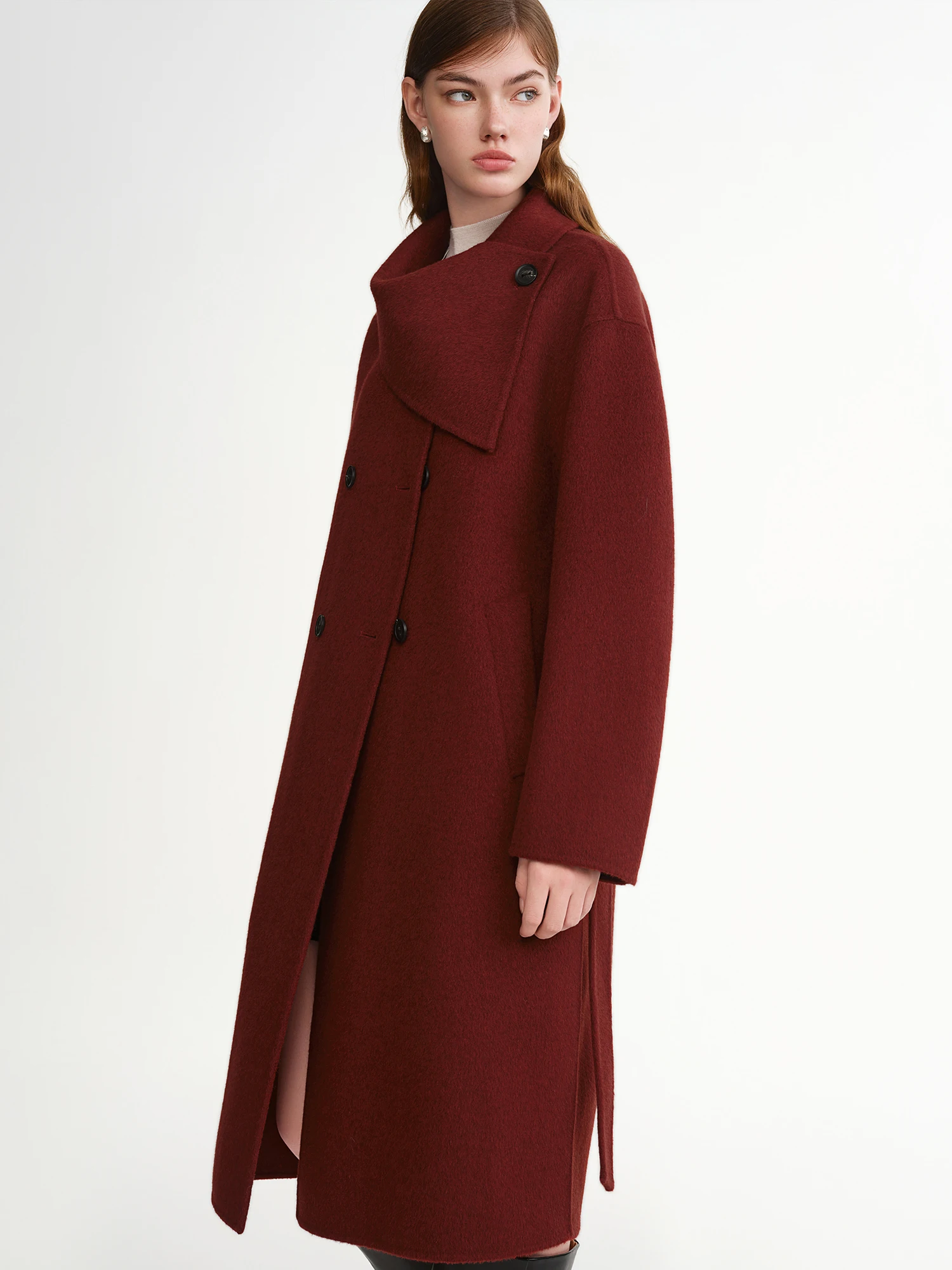 DUSHU Plus-Size Women's Design-Driven Scarf Collar Wool-Blend Overcoat 2025 Winter New Arrival Wool Coats Two Colors Available