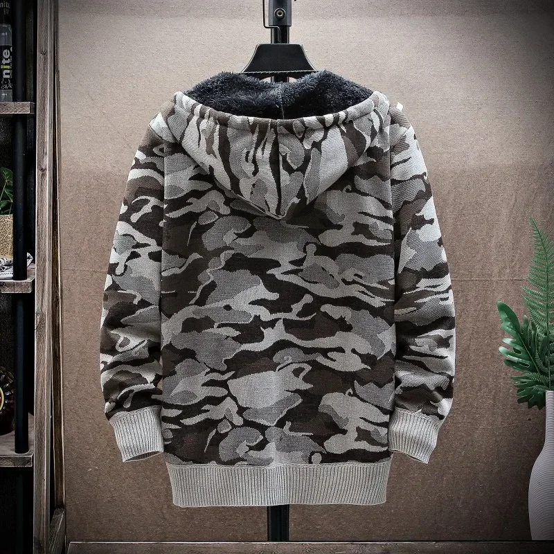 Men Hooded Camouflage Cardigan SweaterCoat 2024 Winter New Fleece Thickened Zipper Sports Casual Male Knitwear Jacket Clothing