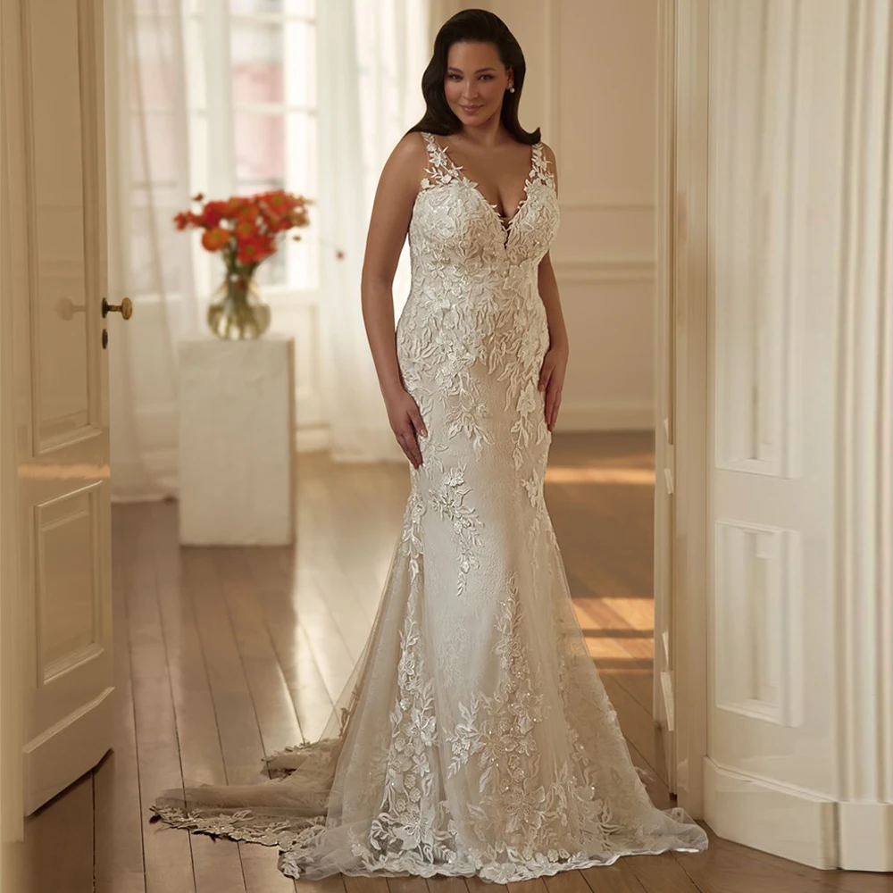 Robe de mariée sirène pour mariée, personnalisée, col en V, sans manches, paillettes appliquées, dentelle, traîne de balayage, nouvelle collection