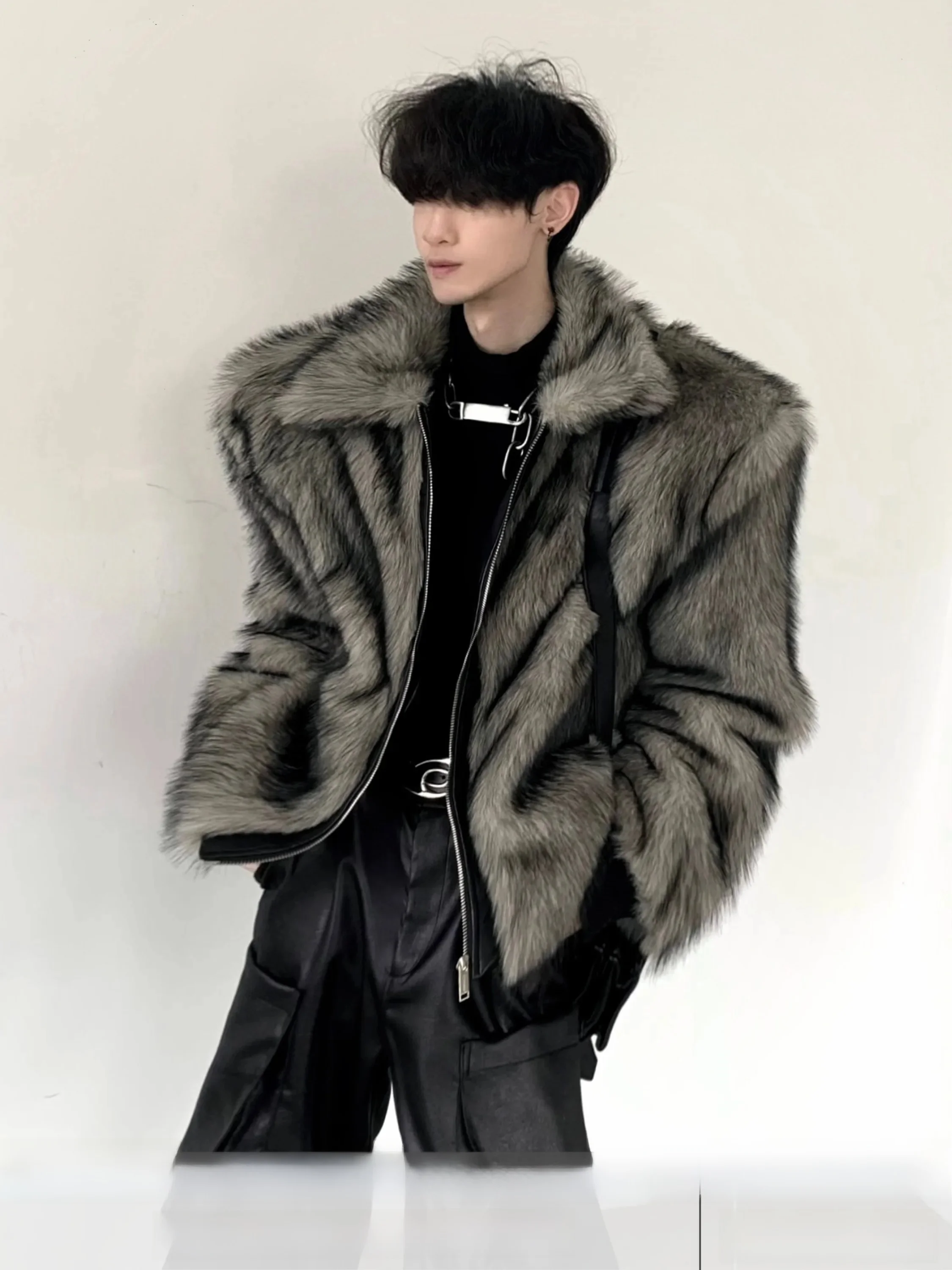 Autumn Mountain Wind Retro American Faux Fur Men's Jacket Shoulder Padded Short Coat Youth Loose Fit Long Sleeve Zipper Closure