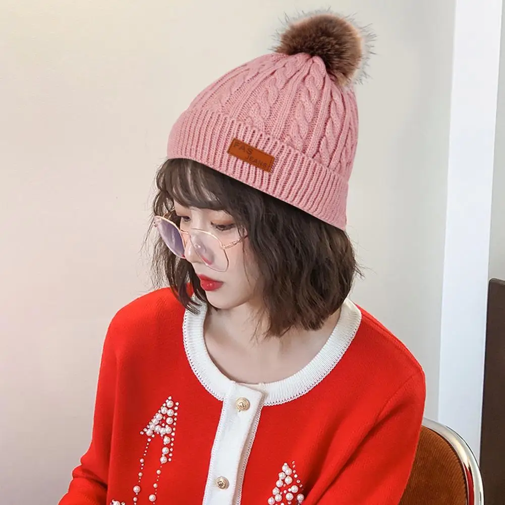 Плотная зимняя шапка, уютный Комплект детских зимних аксессуаров, плюшевая вязаная шапка, шарф, перчатки с нескользящим дизайном, теплостойкость для мальчиков