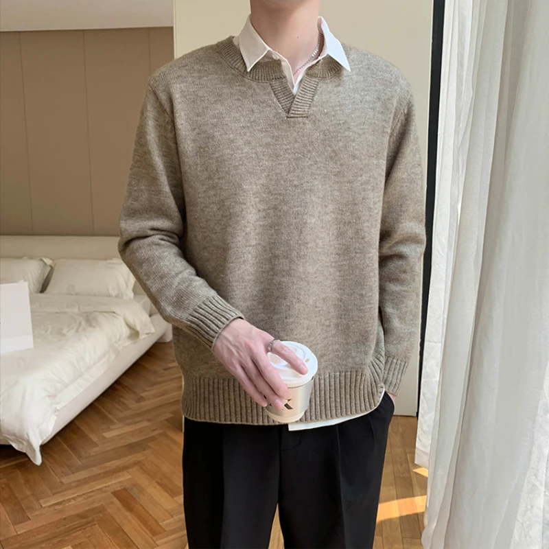 

Men's V-neck Knitted Sweater Autumn, Suitable Daily Casual Wear for Students and Young People, Loose Warm Stretchable.