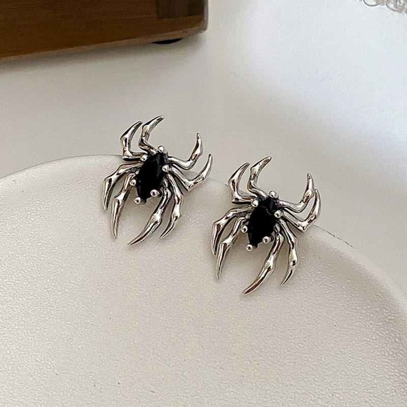 Gothic Retro Spider Earrings for Women Fashion Black Resin Bead Earrings Party Silver Color Jewelry Halloween Gifts Wholesale