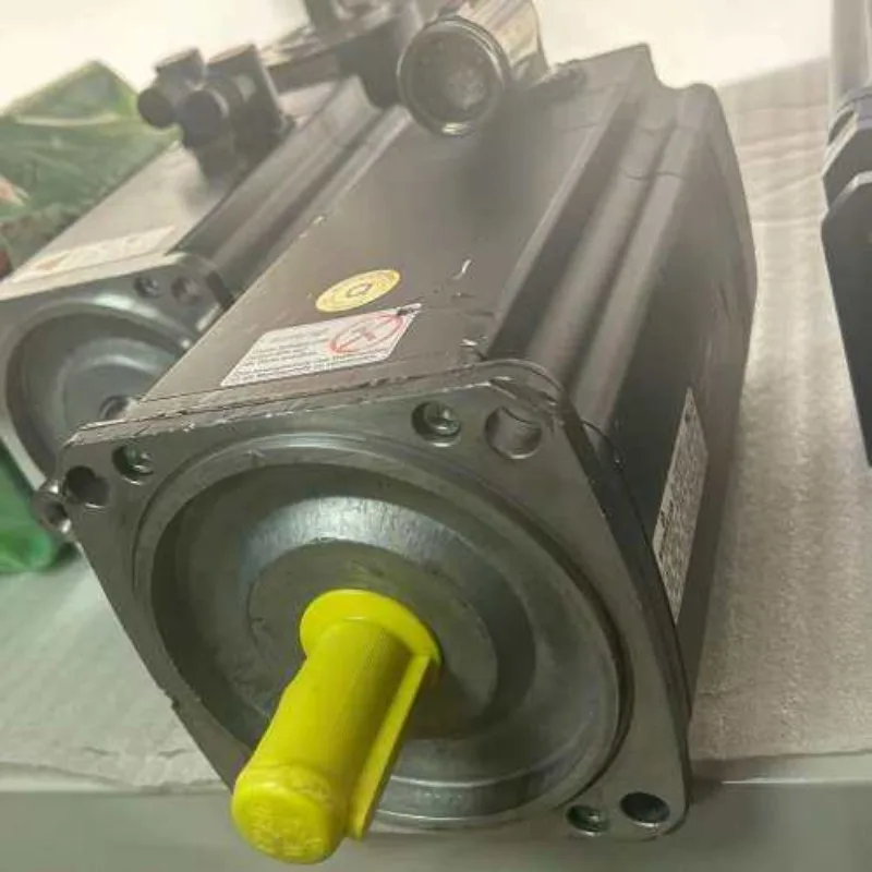 

Поставка серводвигателя Baumuller DSCG 071 S6, гарантия качества один год