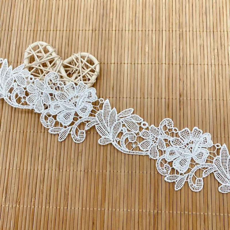 15Yards 5.3cm Width Shiny Black And White Hollow Flower Venise Diy Venice Lace Clothing Accessories Of Various Garment,Bra.Skirt