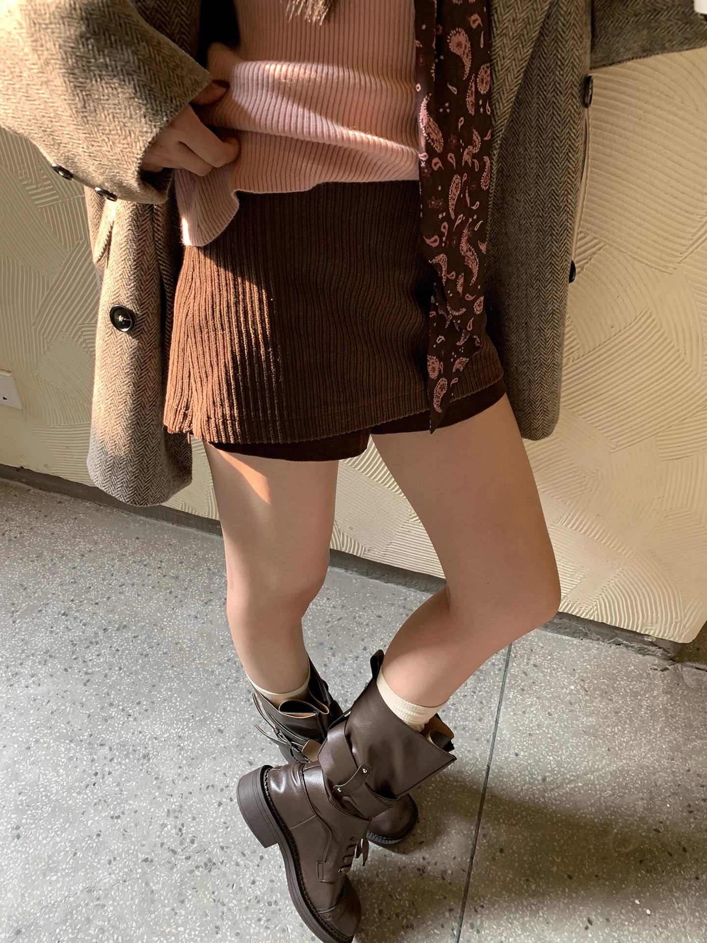 

Короткая вельветовая юбка А-силуэта Red Celebri для женщин, осенне-зимняя, кофейного цвета, маленький размер, для повседневной носки, простая и элегантная