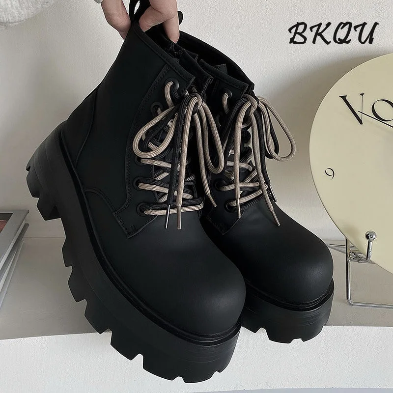 

BKQU Chelsea Boots Men in The Early Spring 2025 Big Derby Shoes with Thick Soles and High Tops Casual Height-raising Ankle Boots