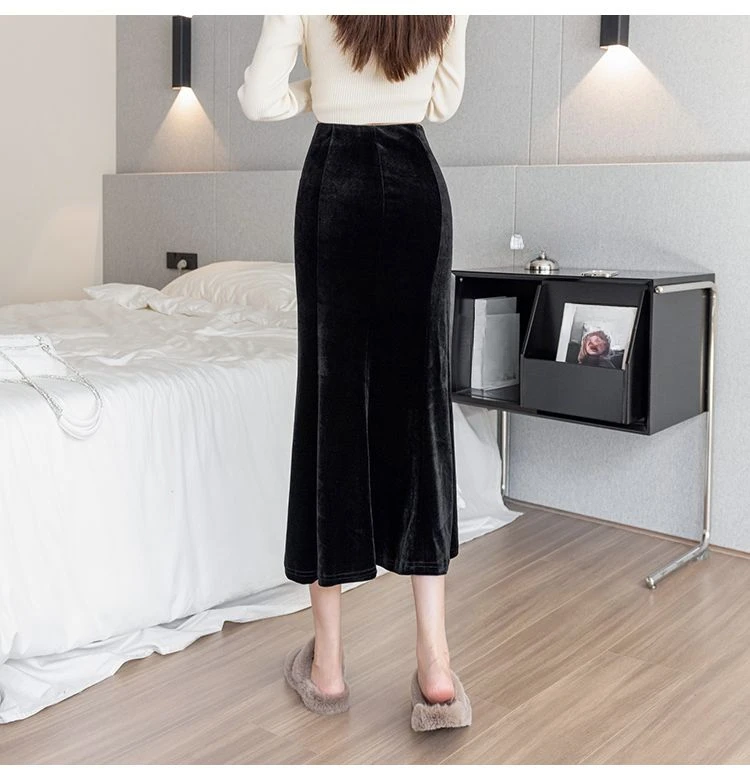2025 Lente Herfst Vrouwen Hoge Taille Zwart Fluwelen Trompet Rok, Vrouw Kleding Slanke Ruches Velours Zeemeermin Rokken