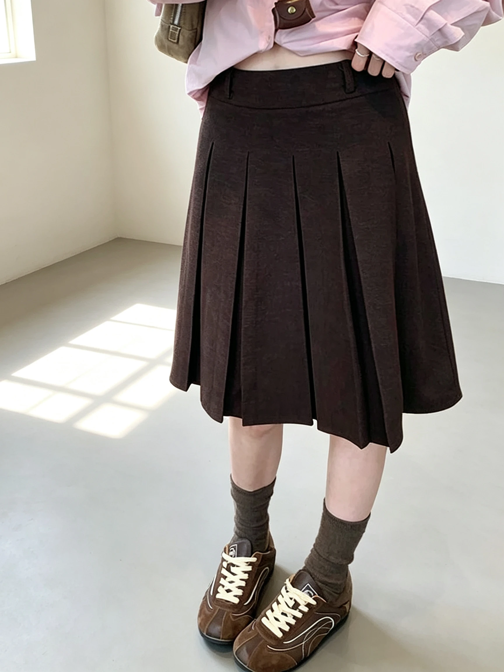 Korean Design Vintage A-Line Pleated High Waist Skirt Women's College Style Meat Covering Slimming Personality Midi Skirt