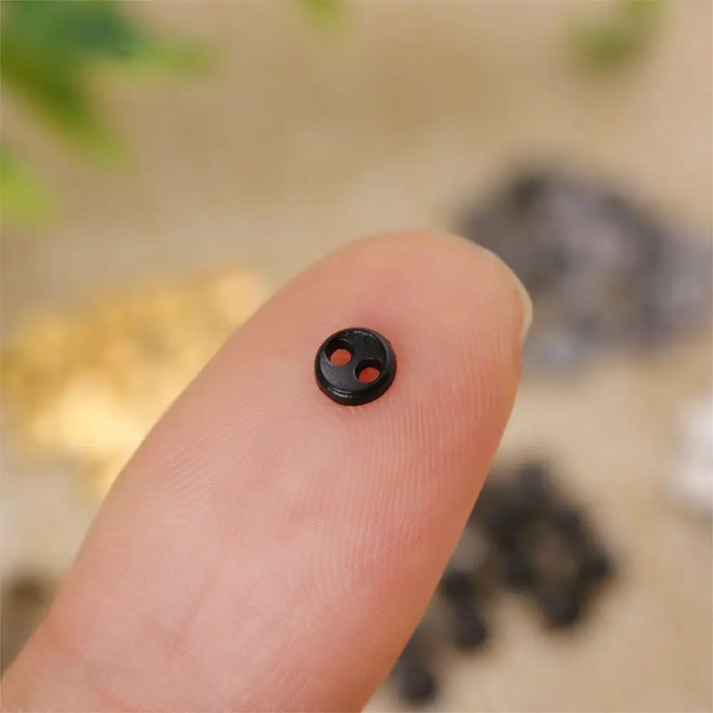 อุปกรณ์ตกแต่งน่ารัก 20/40 ชิ้น หัวเข็มขัดร้อยสายตุ๊กตาแบบสองรู สำหรับงานเย็บปักถักร้อย กระดุมโลหะขนาดเล็ก DIY สำหรับเสื้อผ้า