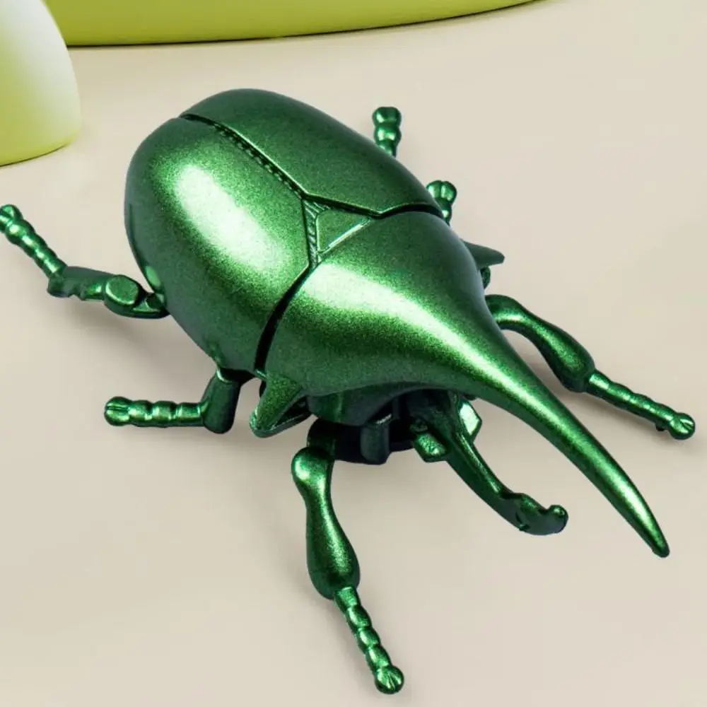 Clockwork Toys Wind-Up Beetle Toy Trick Props Realistic Simulated Beetle Insect Model Science Education