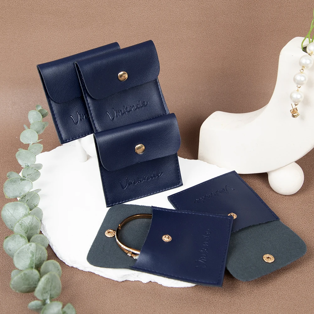 

50 шт., сумка для ювелирных изделий, мягкая темно-синяя искусственная кожа, пуговицы, сумка для упаковки ювелирных изделий, серьги, ожерелье, органайзер, подарочные пакеты для малого бизнеса