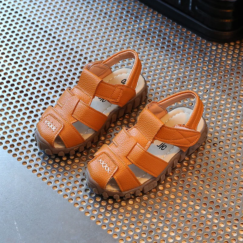 

Boys Sandals 2026 Children Summer Beach Shoes Boys Sport Sandals Soft PU Leather Close-toed Sandals For Boy White, Black