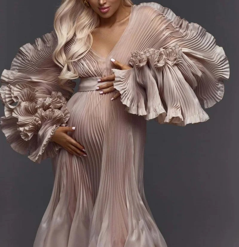 

Customized V-Neck Evening Gown Pleated Maternity Dress Fluffy Sleeves Big Belly Skirt for Maternity Photoshoot