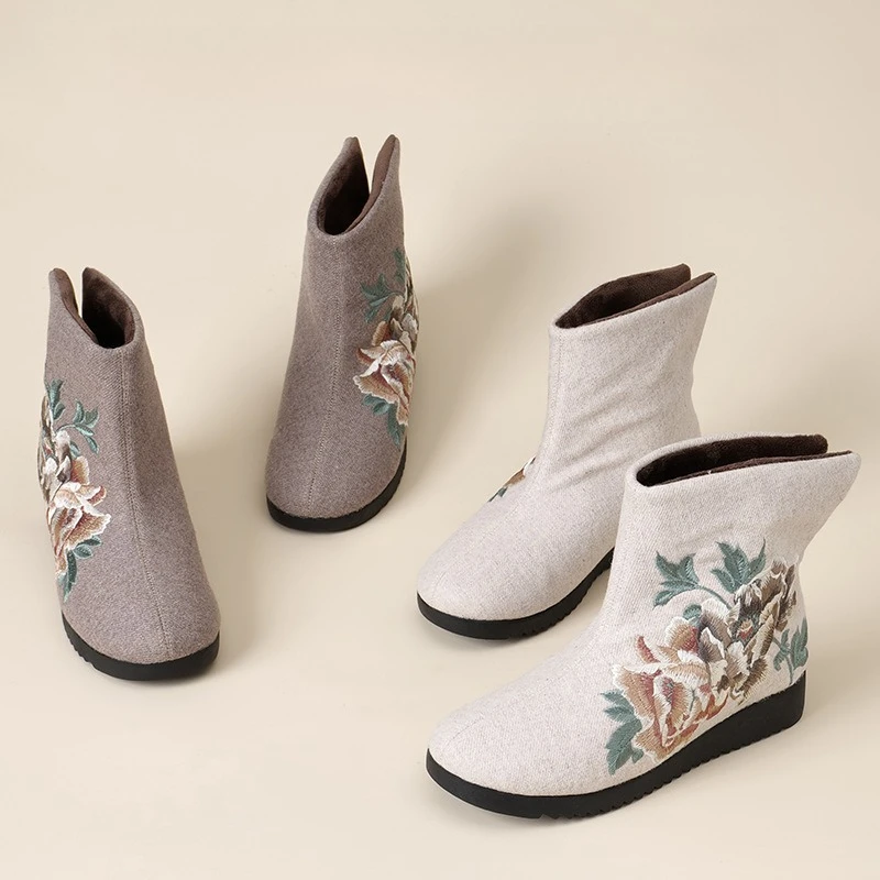 

2026 Ethnic Style Chinese Flats Women's Light Brown & Beige Peony Embroidery Linen Ankle Boots Comfort Casual Short Boots Q-211