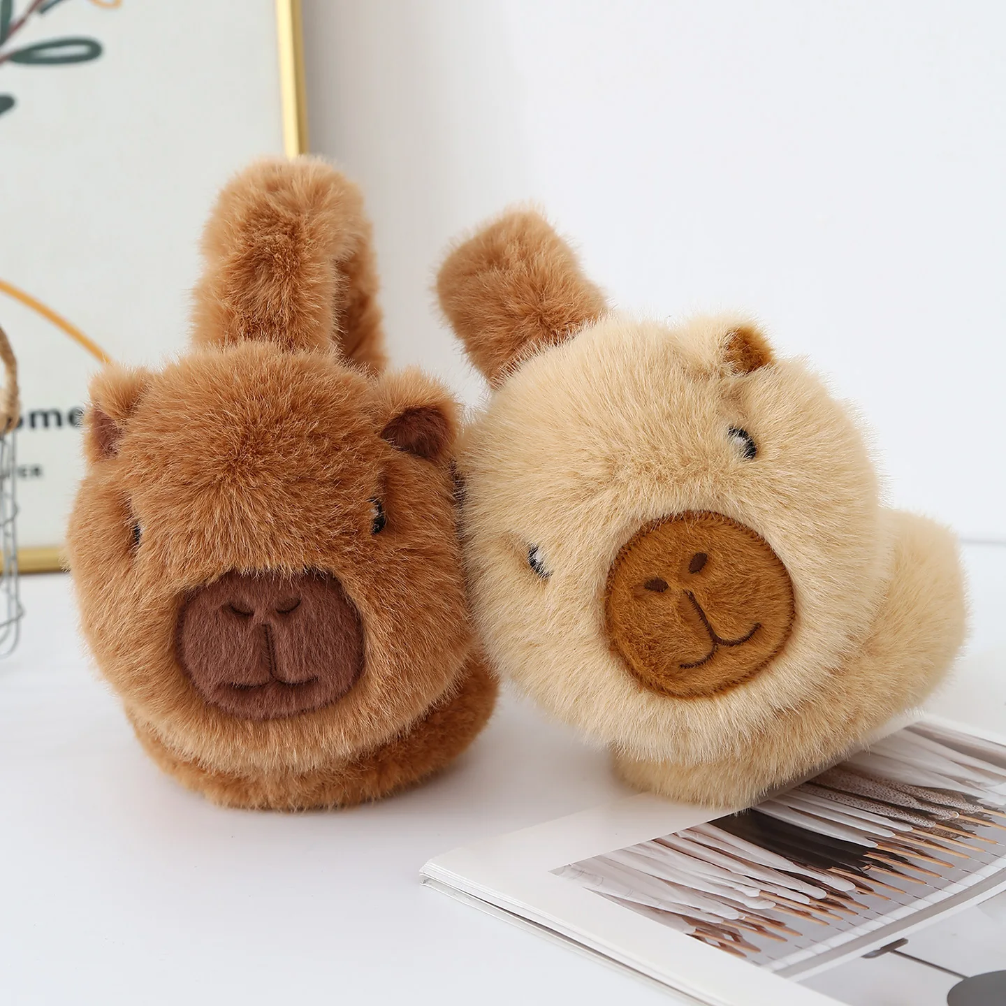 Capibara-funda de felpa para las orejas para niños, orejeras de capibara Kawaii, accesorios cálidos de invierno para niñas y niños, regalo de Navidad