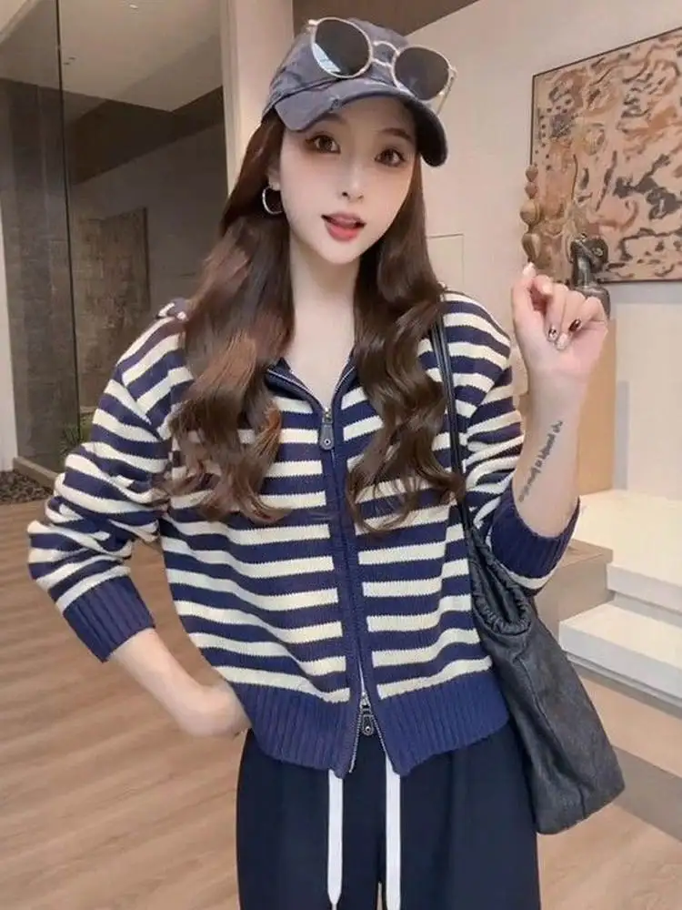 

Женский повседневный вязаный кардиган-пальто с капюшоном, дышащий, приталенный, в полоску, осенне-зимняя модная верхняя одежда