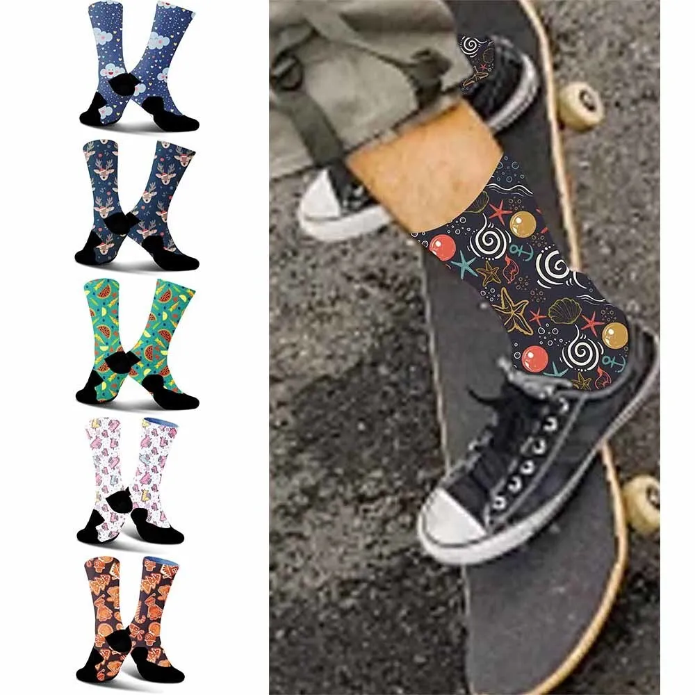 Beautiful Christmas reindeer pattern sports cycling socks, unisex, moisture wicking, breathable and durable, bringing good luck