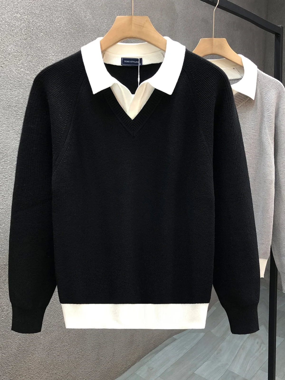 

Casual Knitted Long Sve irt Men's Inner Wear Faionable Patchwork Fake Two-Piece Sweater Youthful Urban Sle