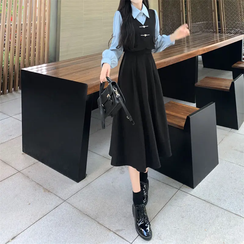 French Retro College Style Fake Two Piece Dress for Female Students Korean Version Loose Splicing Waist Slimming A-line Skirt
