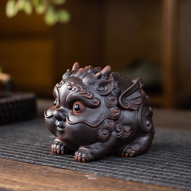 Tea pet decoration pieces of fine tea play purple sand can raise the character of brave baby tea play decorative accessories