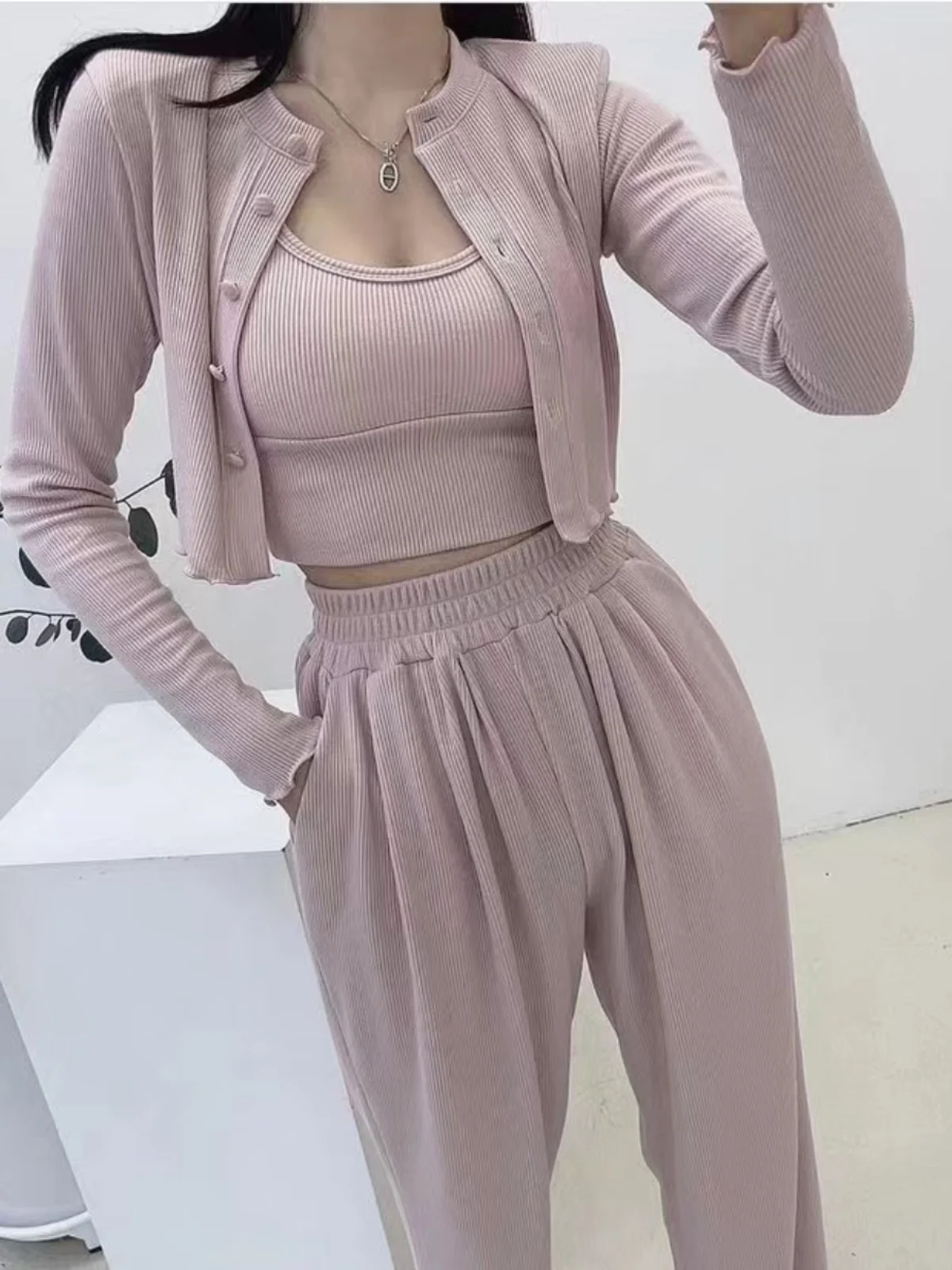 Canotta elastica Tead Or Sve e pantaloni a gamba dritta Set da donna Faion Spring Outfit Materiale in cotone Drapey Sle