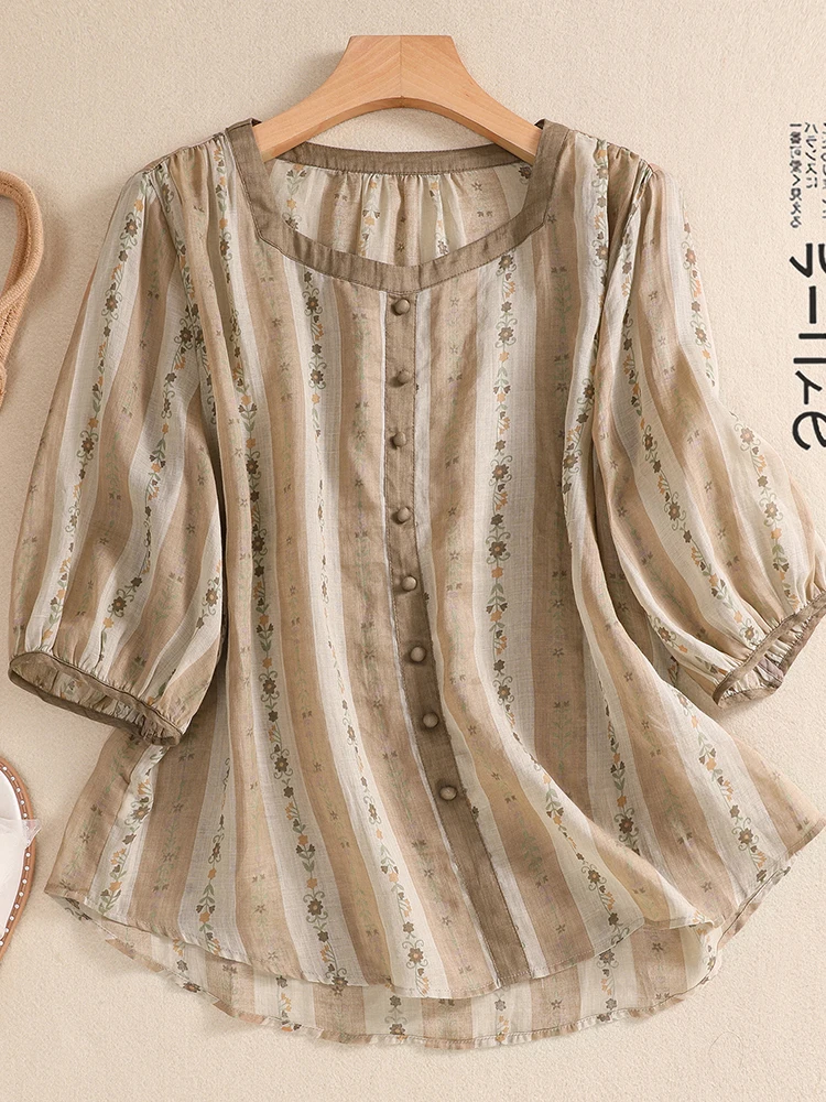 เสื้อท็อปผ้าลินินพิมพ์ลายทางแนวตั้งสีแฟชั่น ไซส์ใหญ่สำหรับผู้หญิง ดีไซน์ใหม่ ตกแต่งกระดุมทรงกลม แขนยาวเจ็ดส่วน