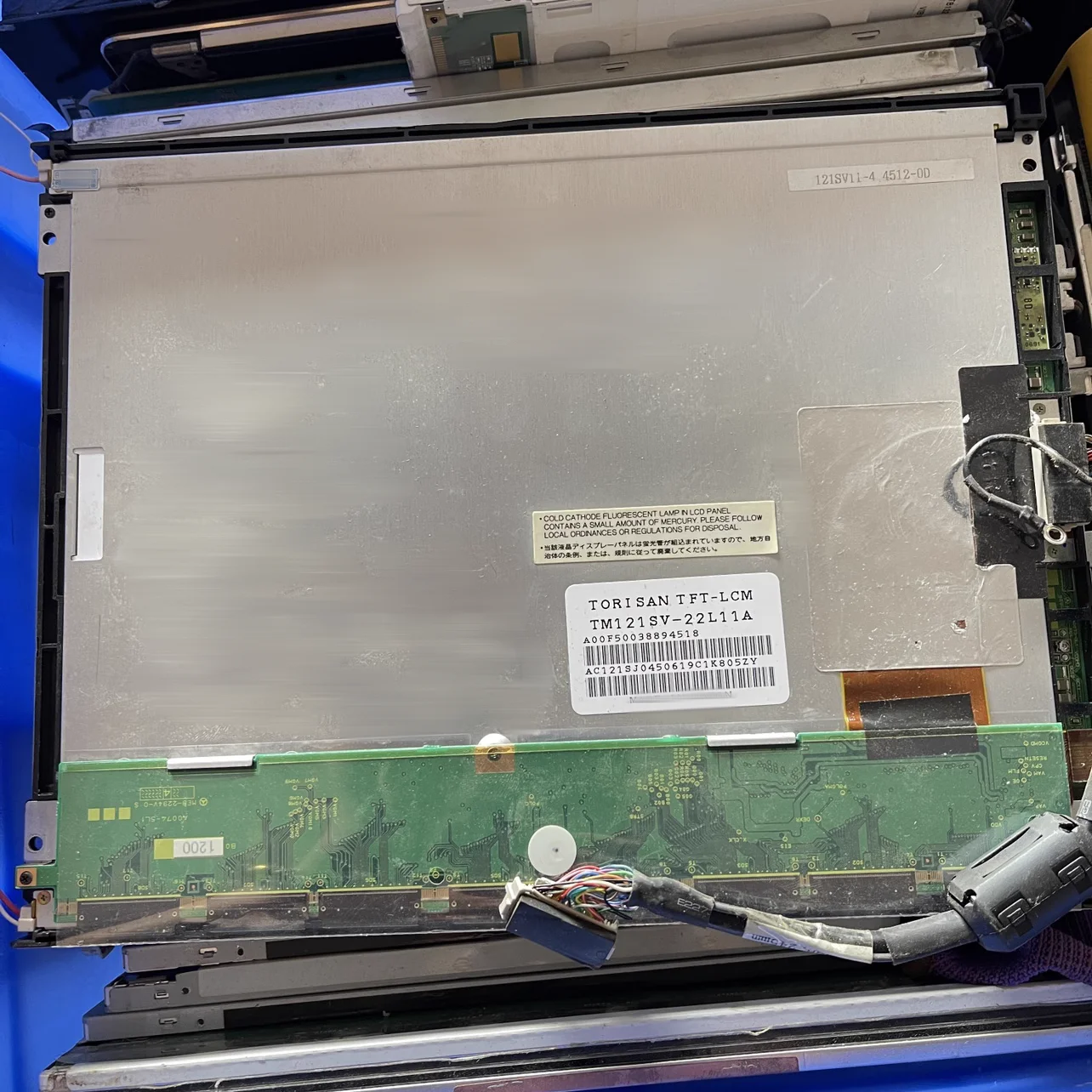 

TM121SV-22L11A LCD screen in stock