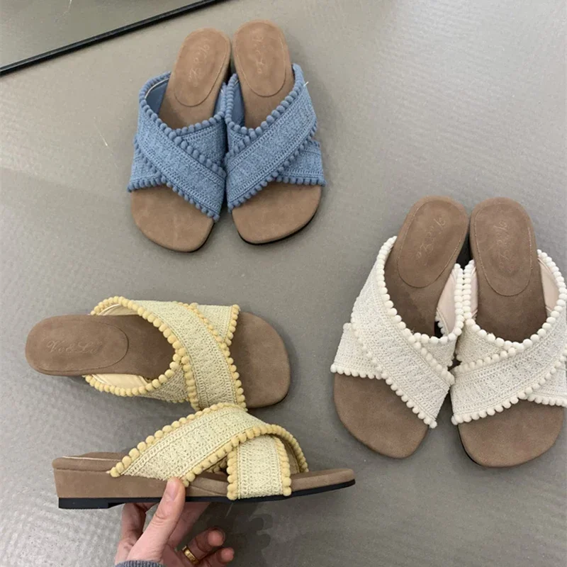 

2025 Summer Women Fashion Weave Cross Slippers Casual Comfort Wedges Heel Beach Vacation Slides Shoes