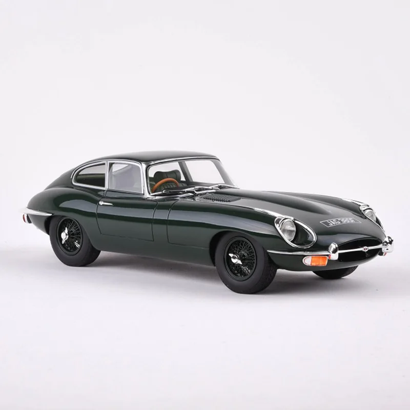 

Resin 1:18 Scale 1968 E-Type Coupe Series2 Car Model Green For Adult Classic Collection Gift Display Souvenir Ornament