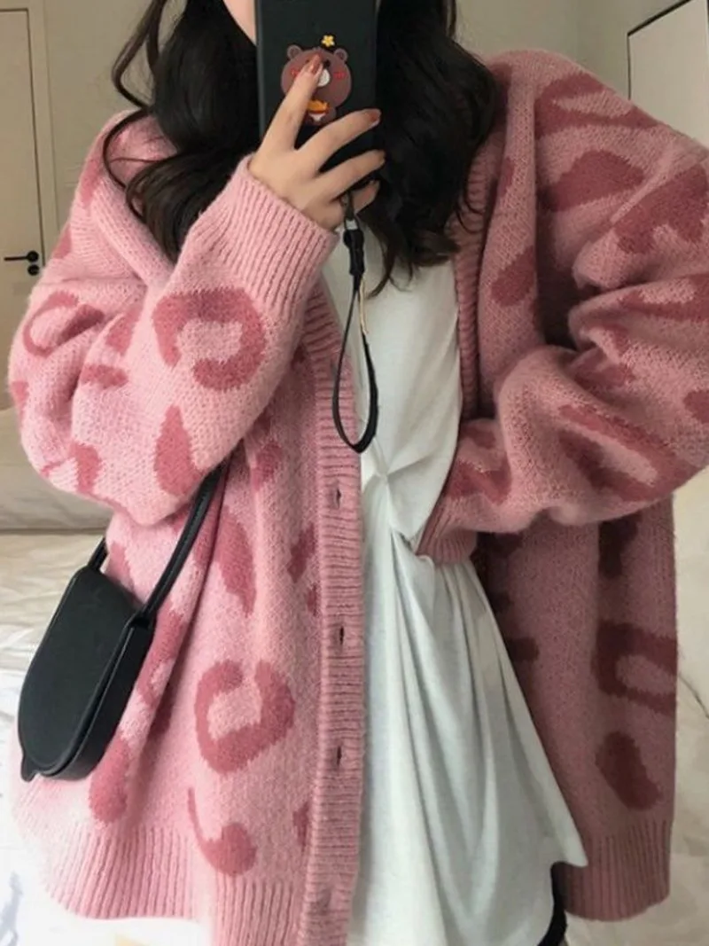 Women Casual Sweaters Korean Fashion Spring Pink Leopard V-Neck Long Sleeve Cardigans Loose Coat Pull Vetement Femme Sueters