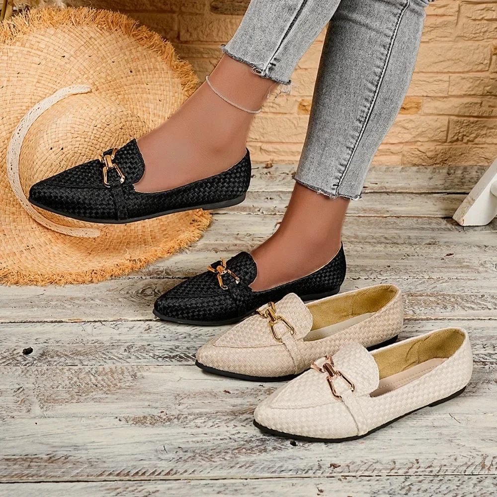 Women Pointed Toe Woven Loafers Metal Chain Buckle Decor Slip On Breathable Soft Sole Office Casual Flat Shoes