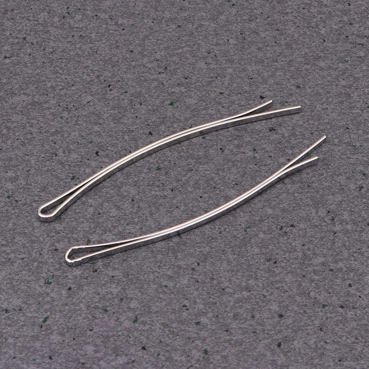 

100pcs Girls' Simple Metal Bobby Pins Durable Hair Clips Barrettes For Women Elegant Side Hair Accessories White