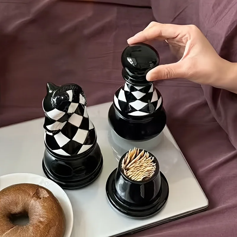 Creative Retro Chess Pieces Toothpick Dispenser Ceramics Toothpick Box Creative Table Decoration & Accessories Floss Case