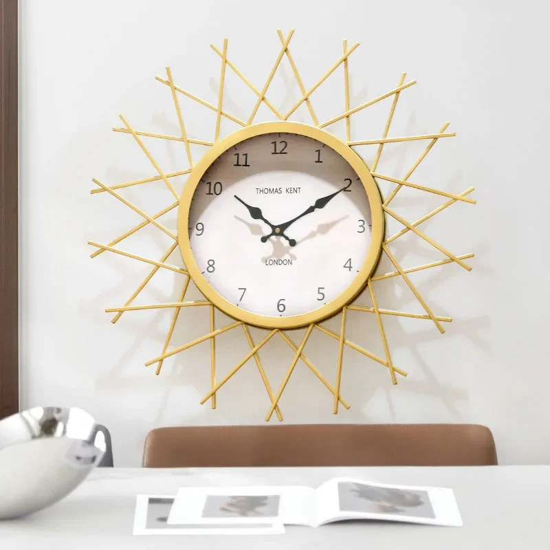 Nordic Restaurant Wall Clocks Design Minimalist Fashion Aesthetic Luxury Wall Watch Art Mural Horloge Murale Home Decoration