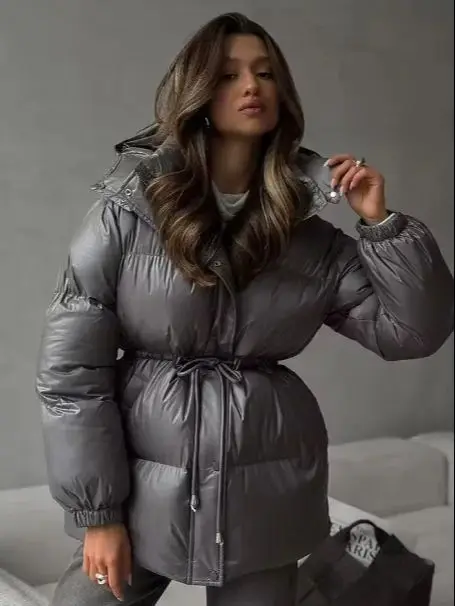 

Женские повседневные утепленные хлопковые куртки с капюшоном, свободного кроя, с длинными рукавами, на молнии и шнуровке, однотонные, новинка осени-зимы 2025